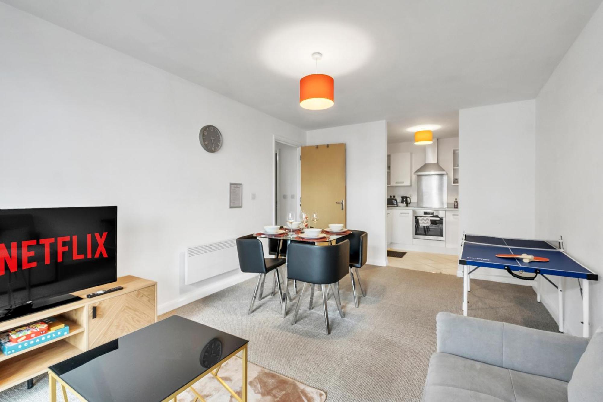 Central Suite Near Mailbox, King Bed, Ping Pong, Netflix, Sleeps 4 Birmingam Exterior foto