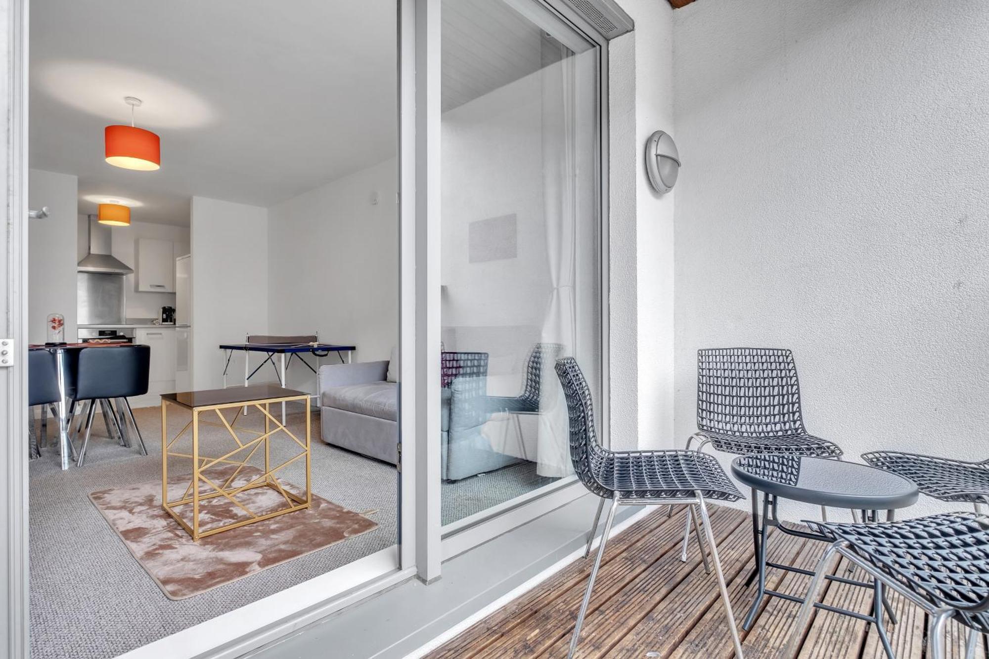 Central Suite Near Mailbox, King Bed, Ping Pong, Netflix, Sleeps 4 Birmingam Exterior foto